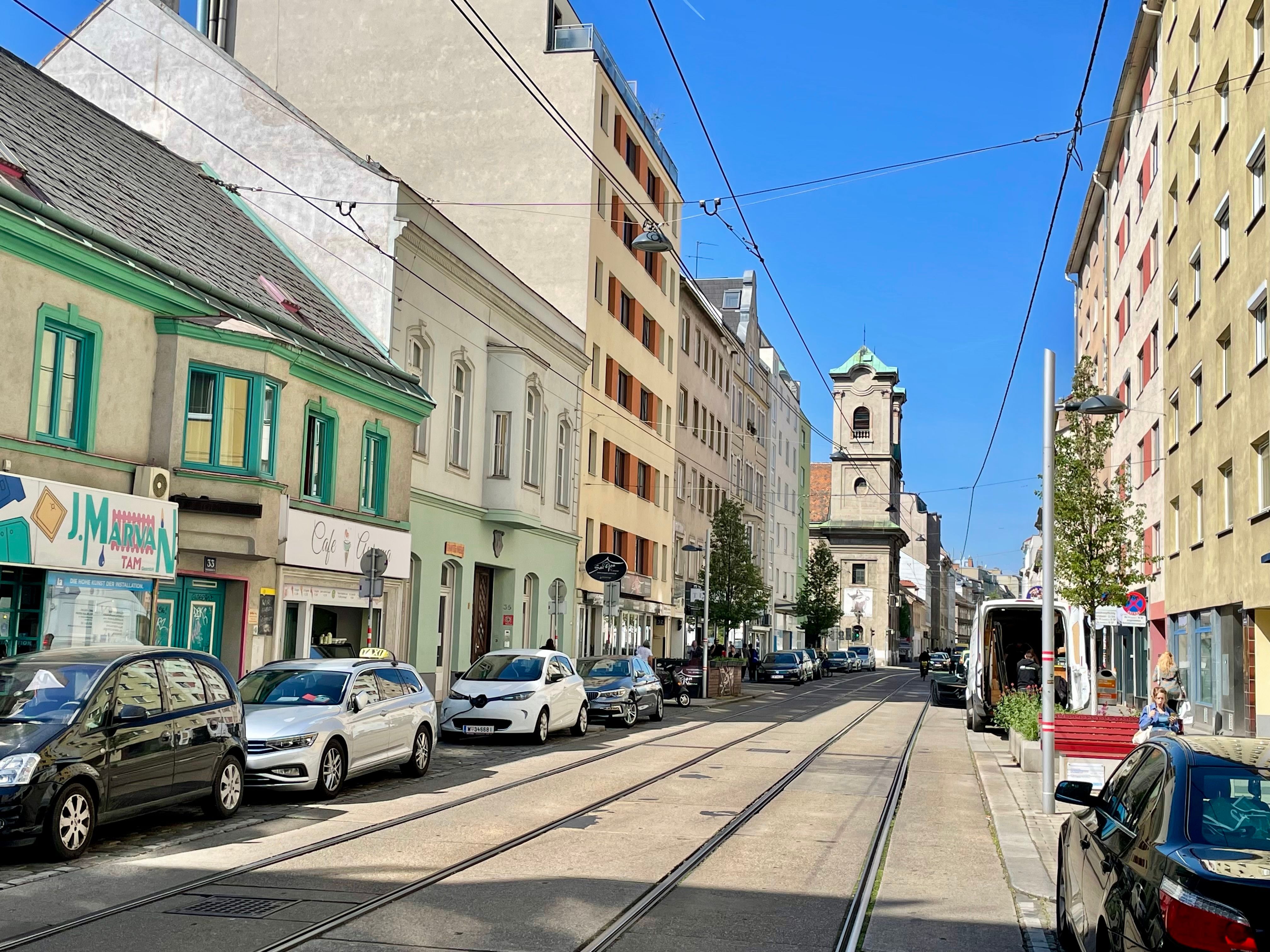 Zentrale Lage, fairer Preis - Ihr neues Zuhause oder Investment-Helle 2-Zimmer-Wohnung
