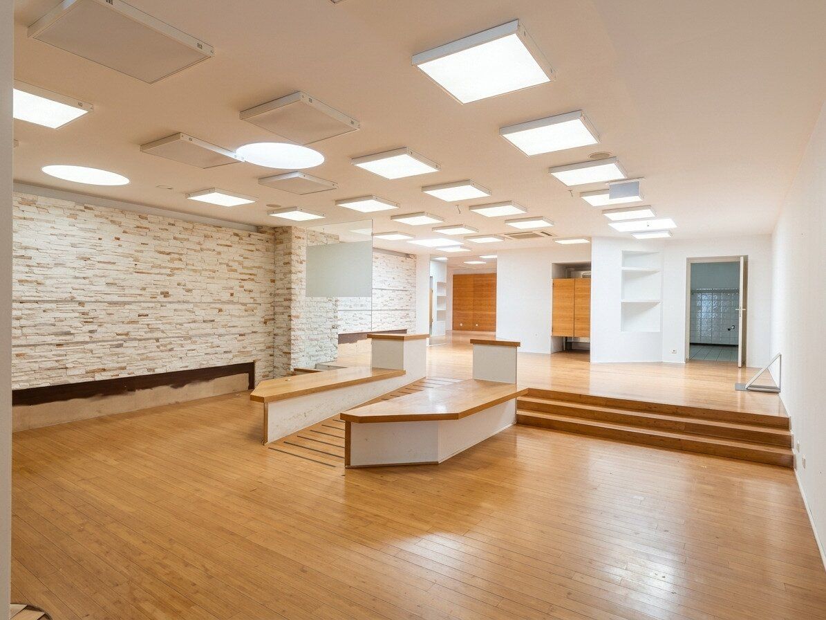 Helle Büro- oder Praxisräumlichkeiten | Beste Zentrumslage | Parkmöglichkeiten in der Nähe - Ansicht 3
