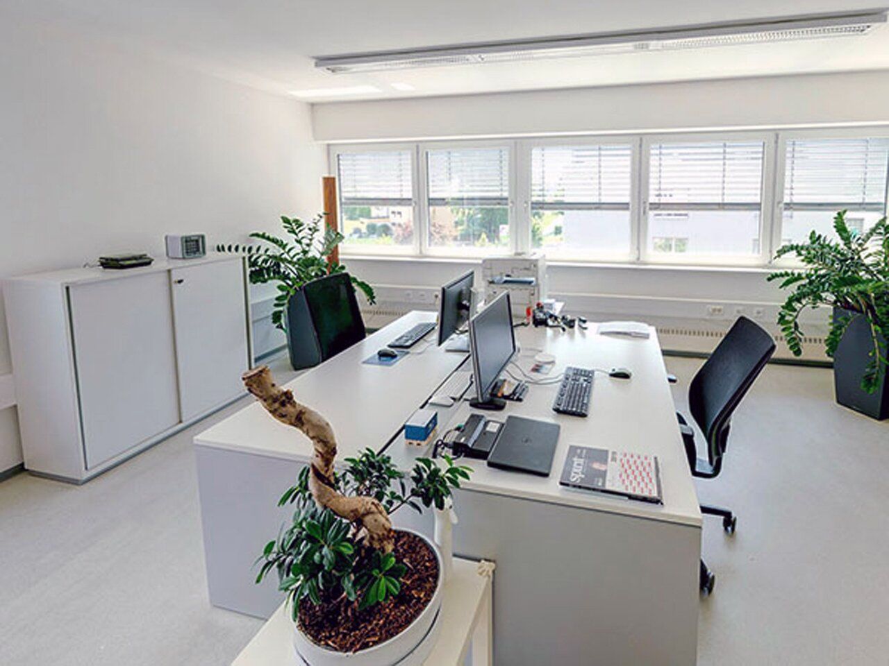 Büroräume ab 25m² im Innovationszentrum W.E.I.Z., BK inkl. Heizkosten und Infrapauschale! - Ansicht 3