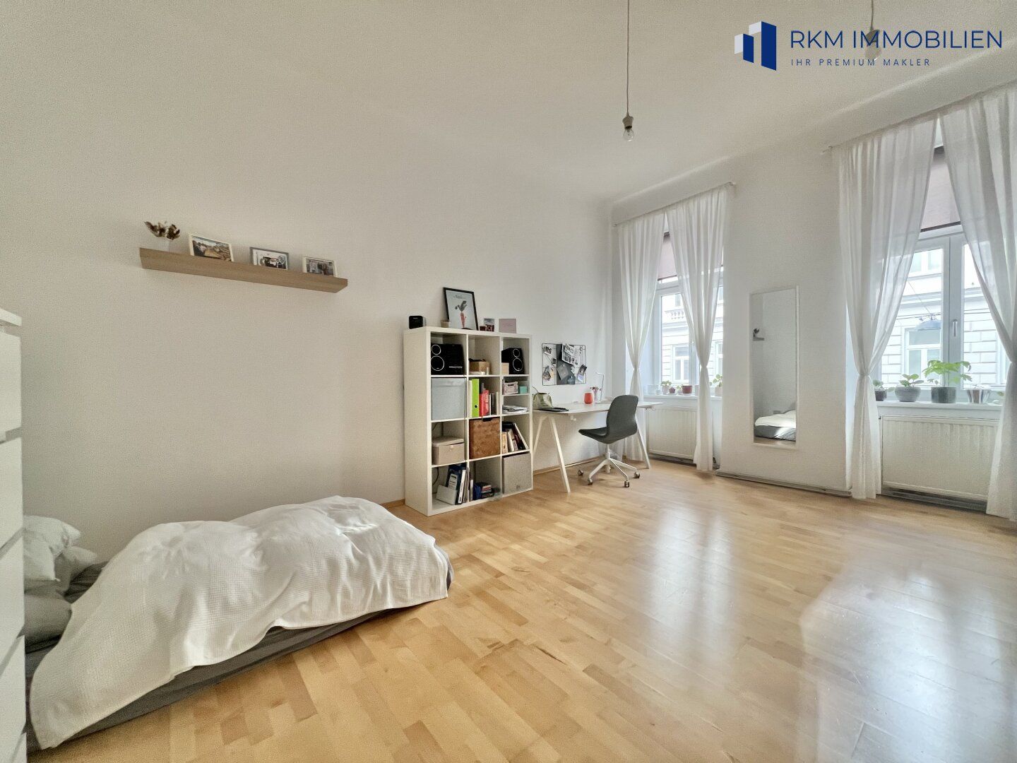 Helle 2-Zimmer-Altbauwohnung in TOP Lage