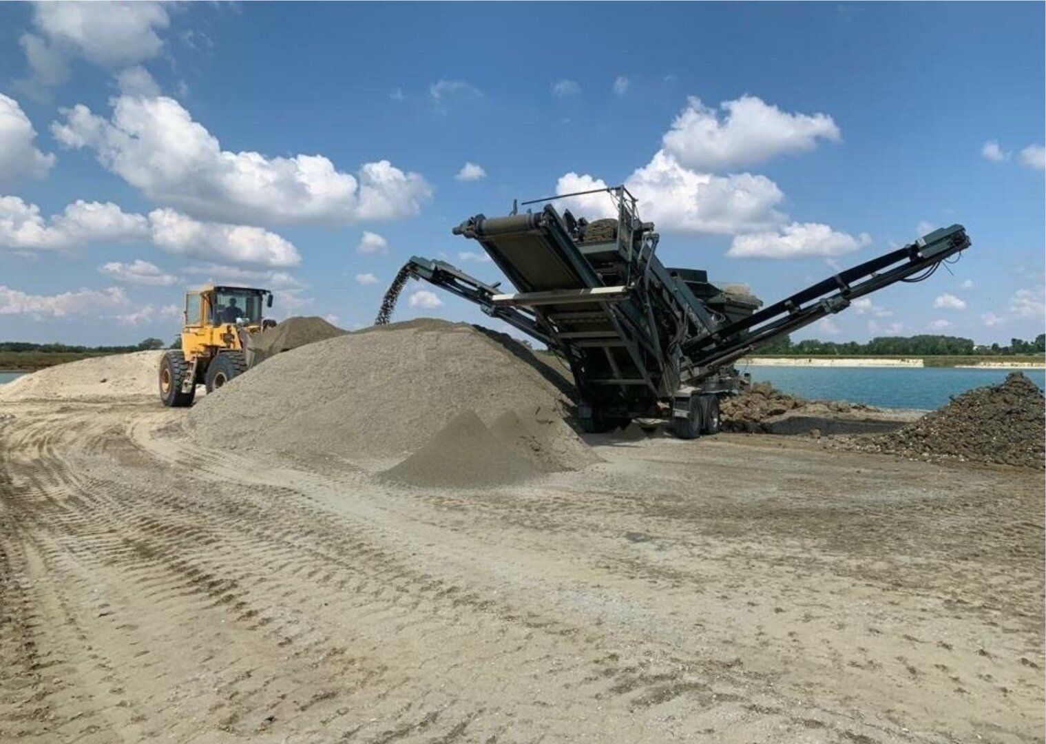 Aktive Sand- und Kiesgruben in Westungarn stehen zum Verkauf - Mehr