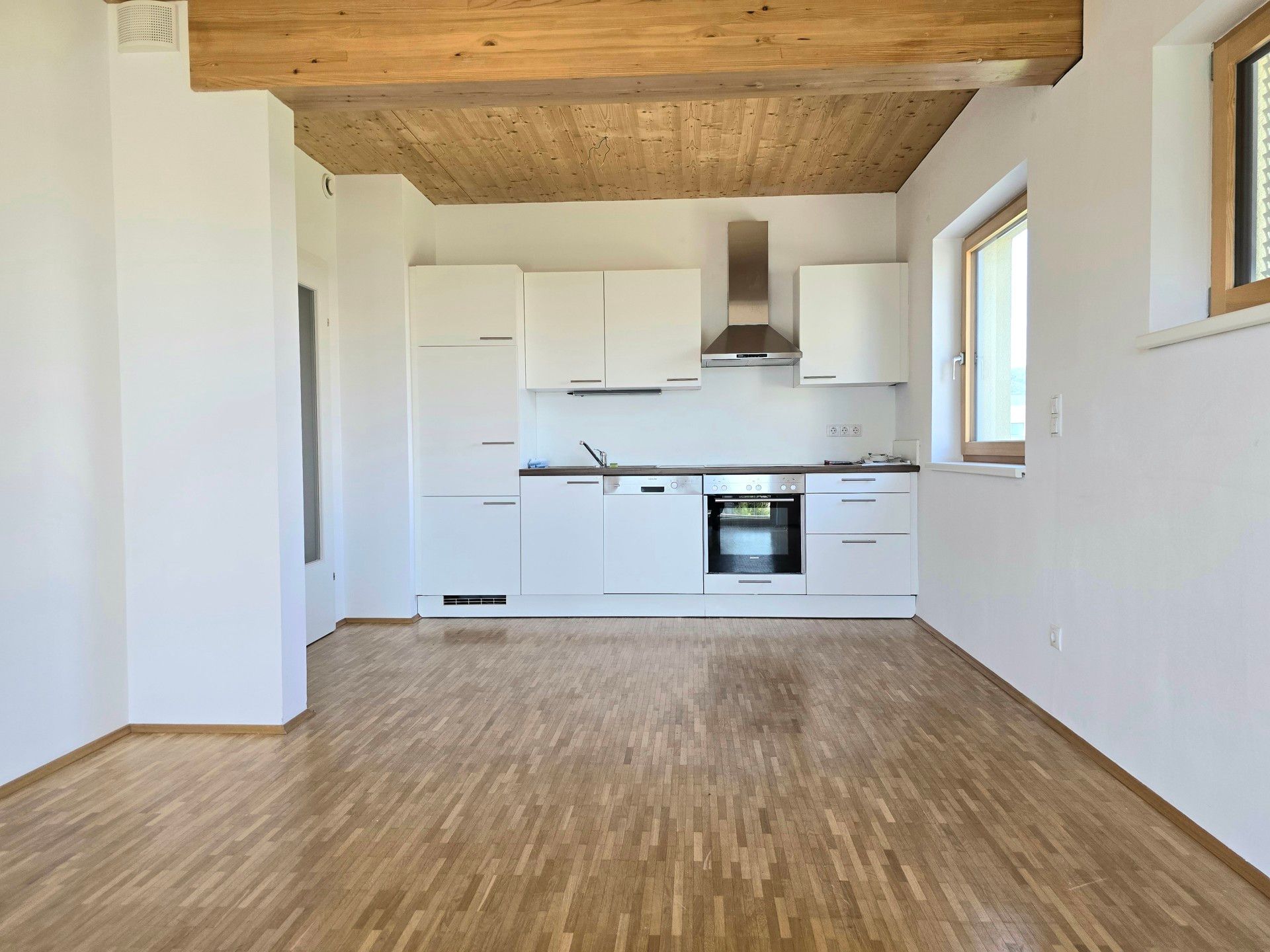 Tolle Wohnung mit Balkon in 8053 Graz zu mieten!