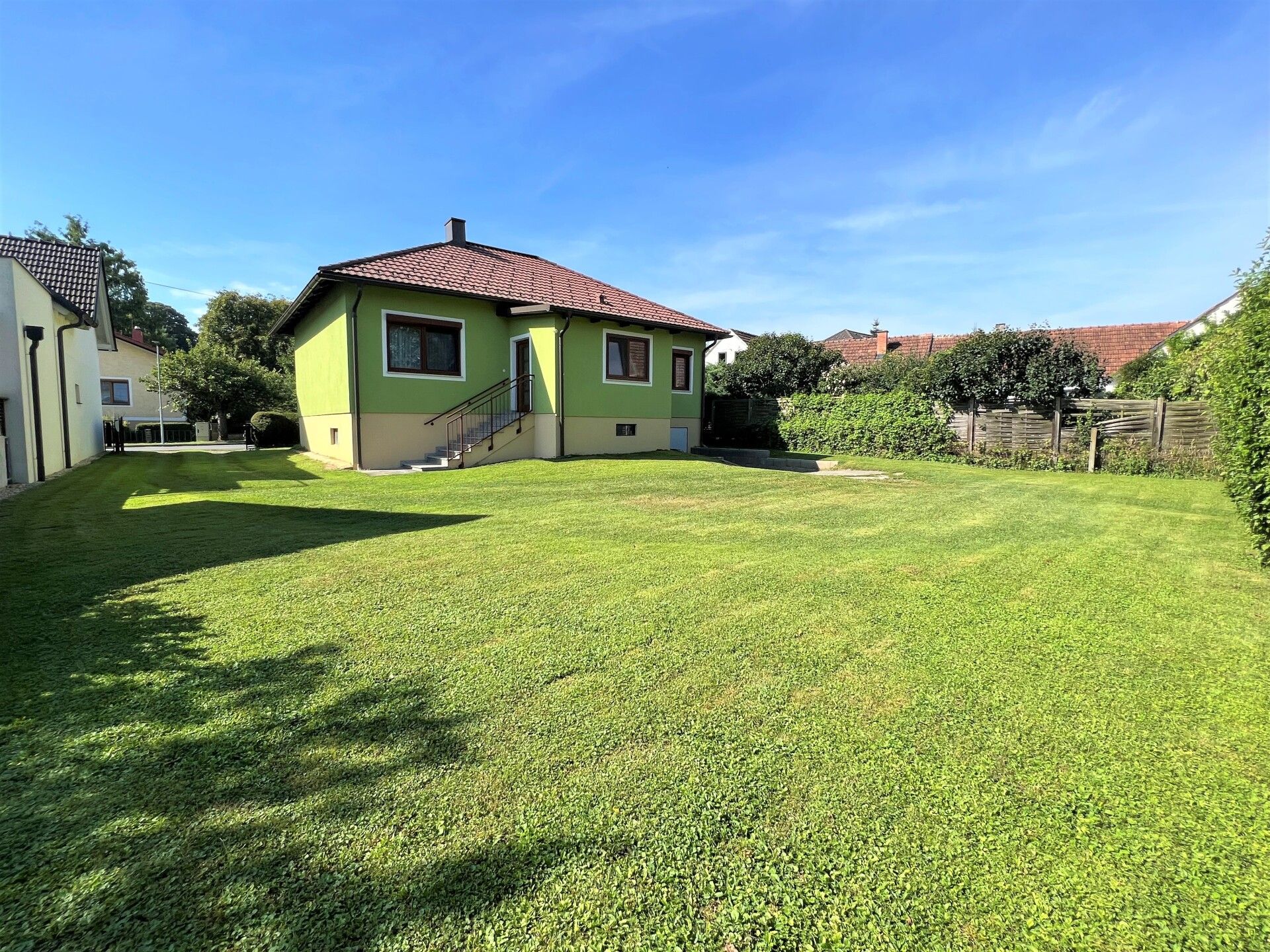 Sonniger Bungalow in ruhiger Lage