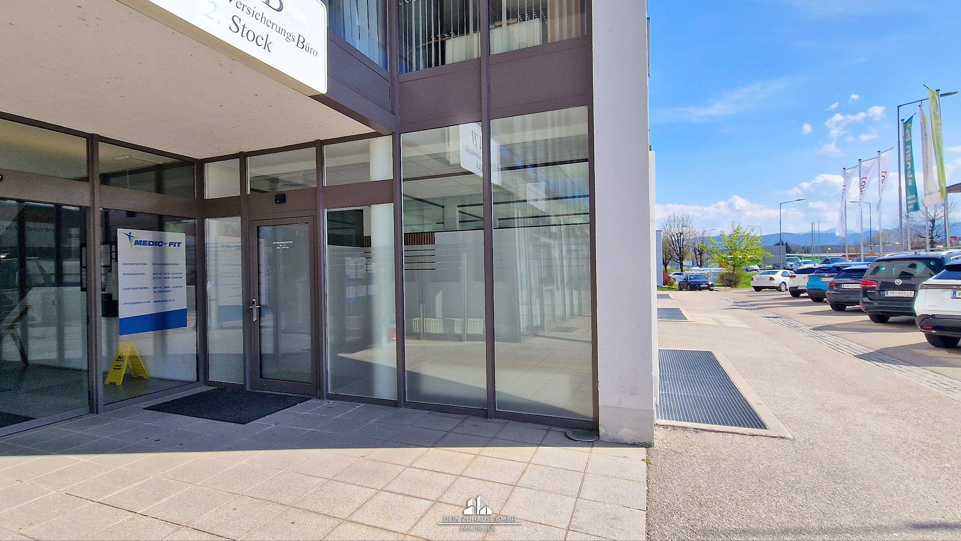 DEIN ZUHAUSE präsentiert: Modernes Büro in bester Lage in Vöcklabruck zu kaufen - Ansicht 5