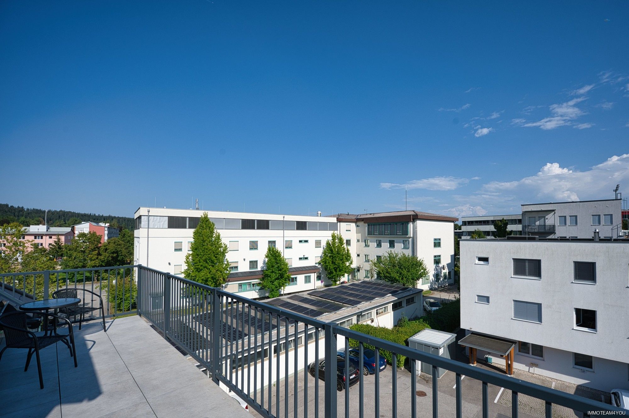 Leistbares Penthouse. Garage und Stellplatz inklusive.