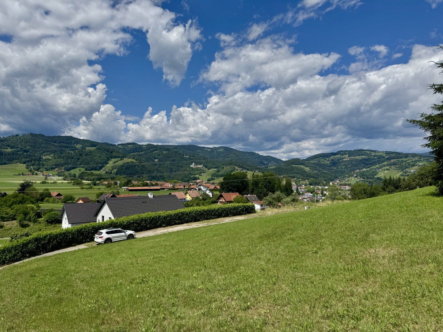 Baugrundstück mit Weitblick nahe Deutschlandsberg. Ihr Platz für ein besonderes Neubauprojekt. Ein Grundstück mit Aussicht, Potenzial und Stadtnähe. - Ansicht 5