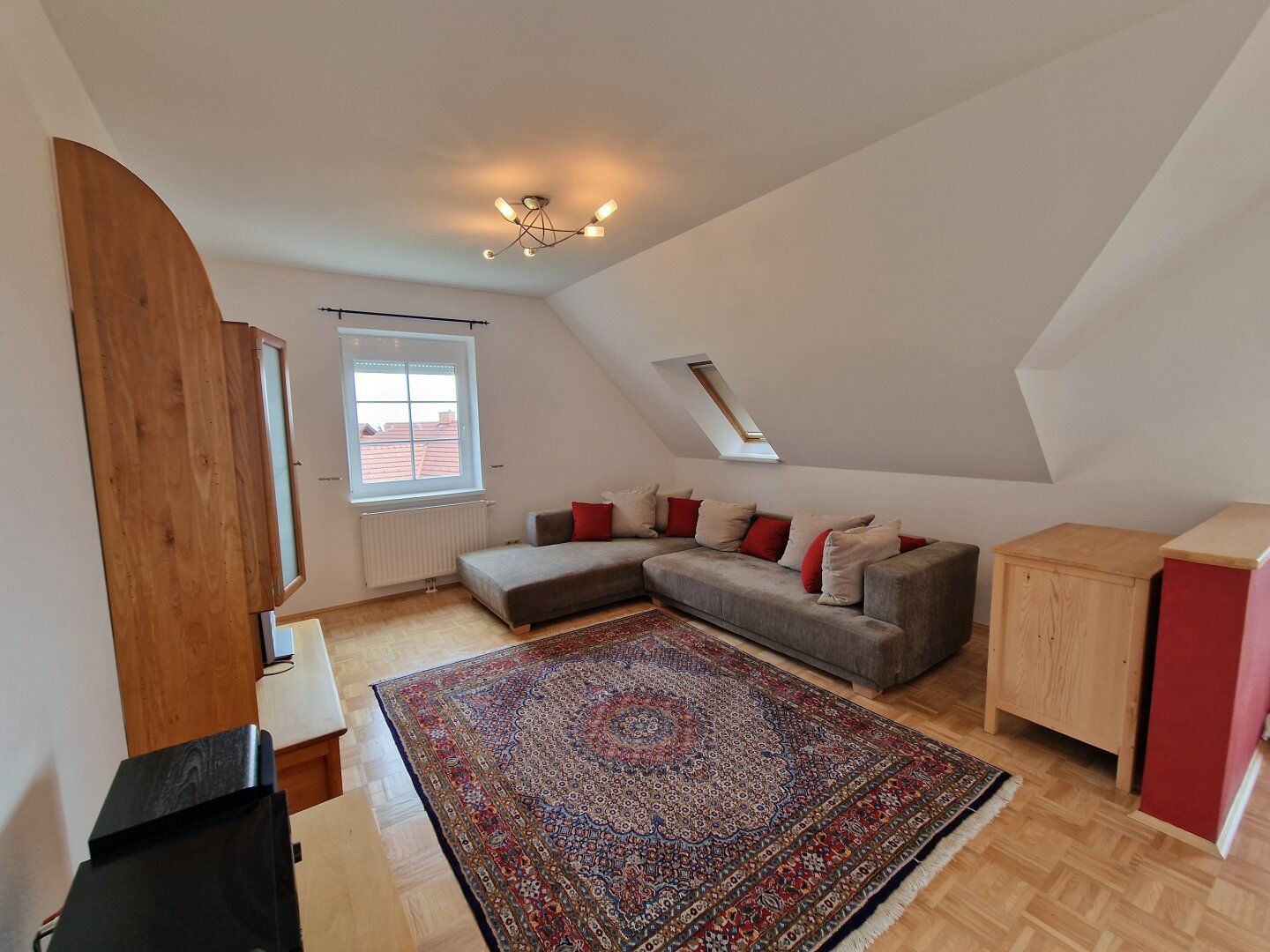Neuwertige 3-Zimmer-Wohnung in Sankt Stefan: Balkon, Garage & mehr - nur 235.000 €!
