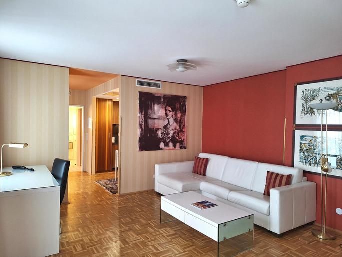 CITY - Apartments - Living / Apartment 601