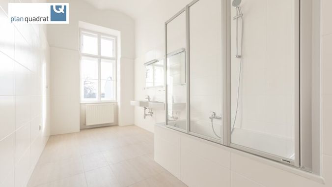 Badezimmer (ca. 11,30 m²)