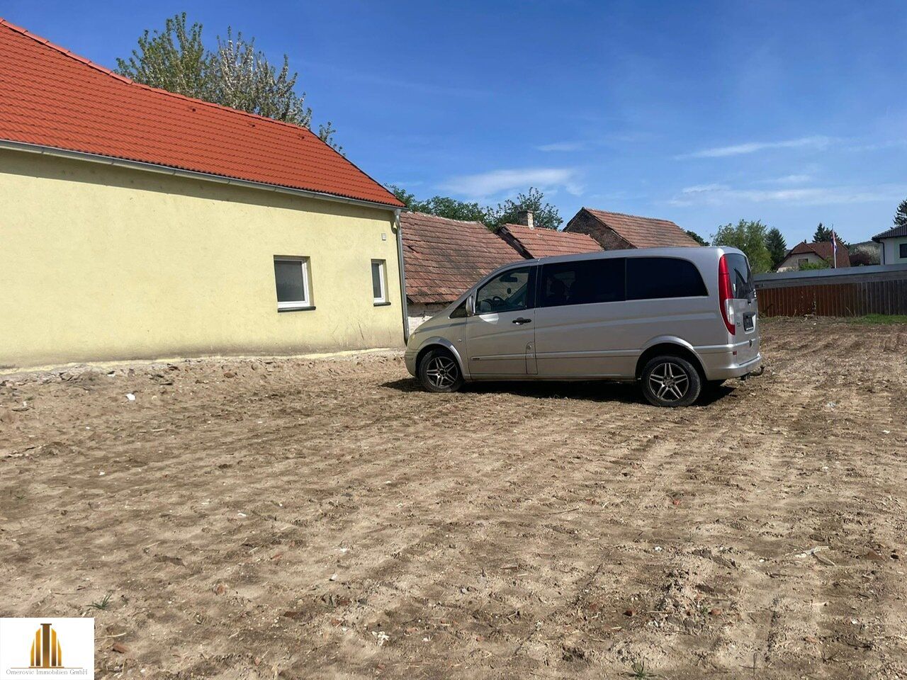 880 m² sonnig & ruhig - Baugenehmigung für 4 Wohneinheiten! - Ansicht 3