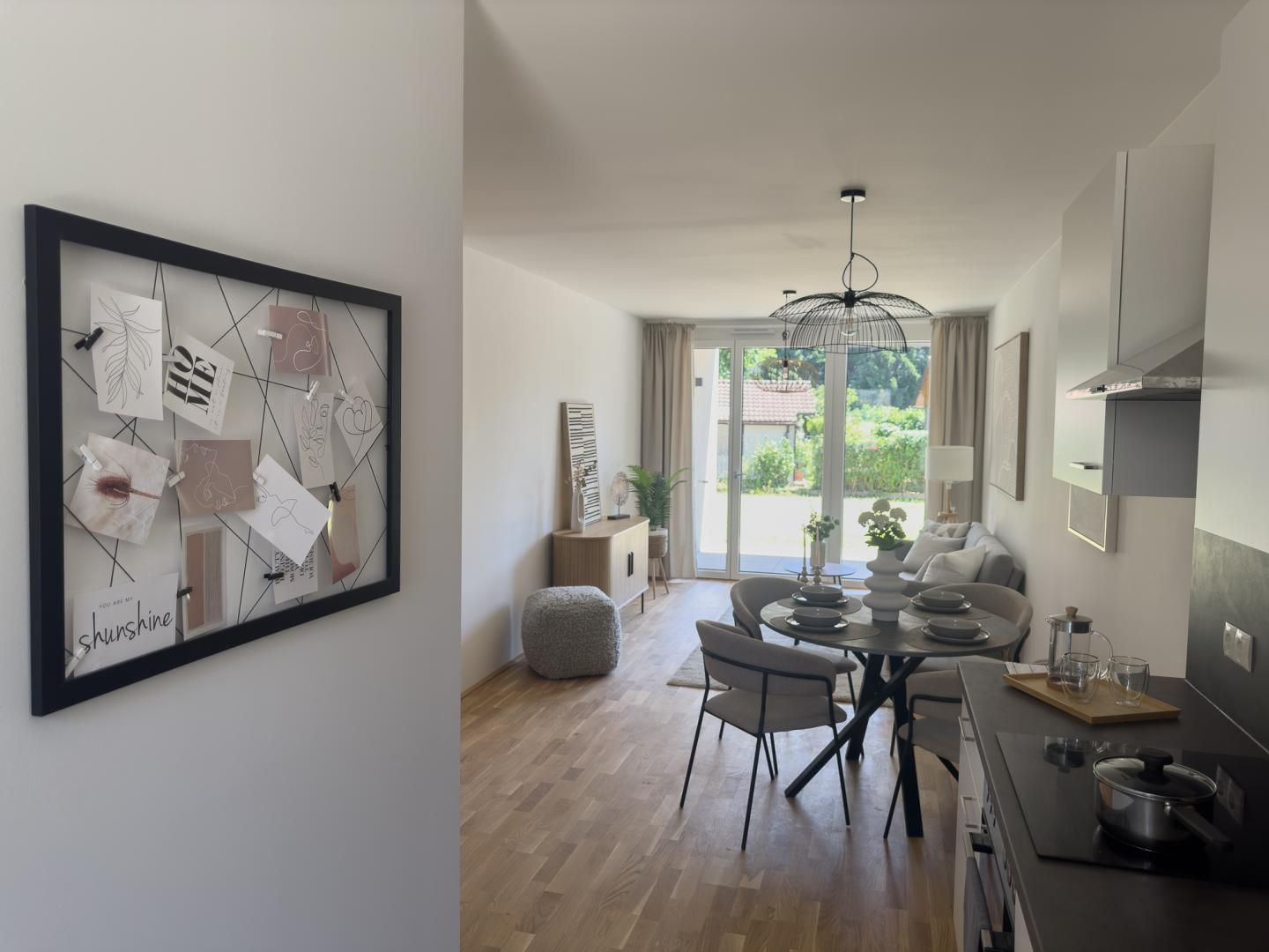 MODERNE 2-ZIMMER-ERSTBEZUGSWOHNUNG MIT BALKON IM MUR RESORT!