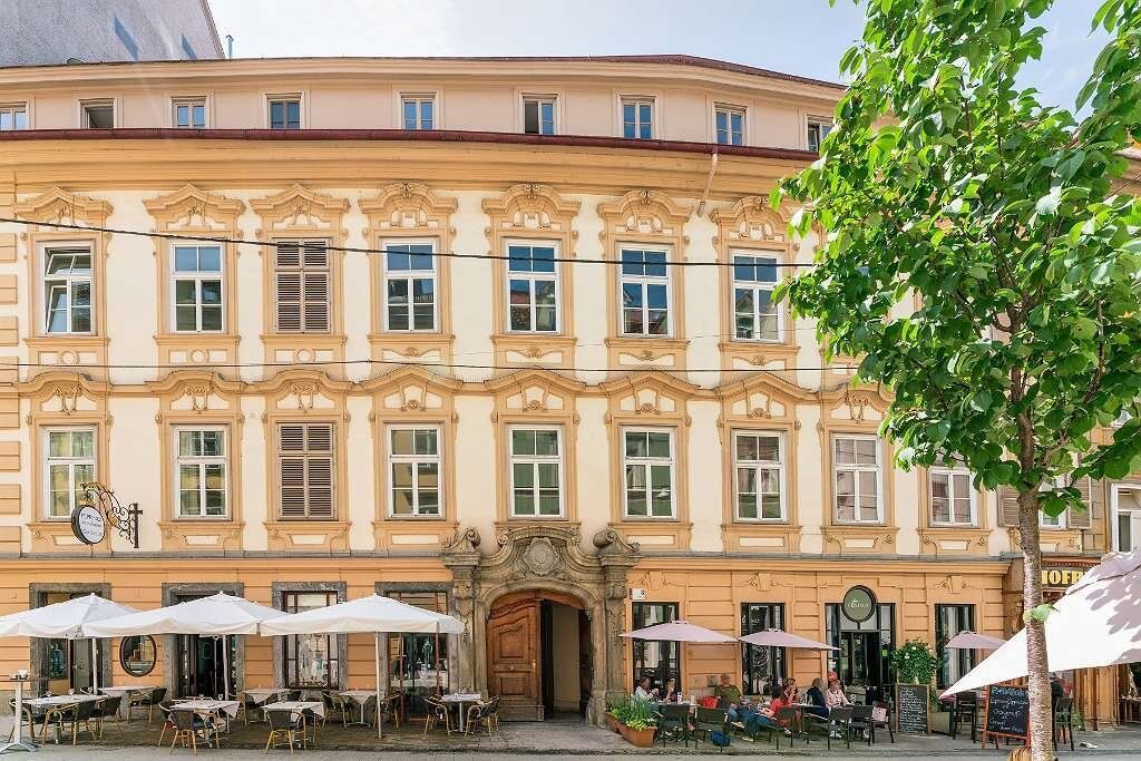 Traumhaft schöne Wohnung in Grazer Innenstadt-Palais - Provisionsfrei für den Mieter