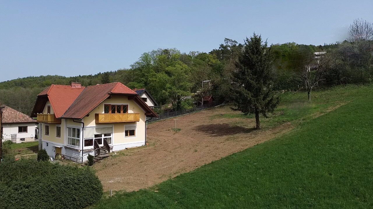 Liegenschaft in Graz-Andritz: Sonnige Hanglage, vielseitige Gestaltungsmöglichkeiten, ideal für Familien und Investoren