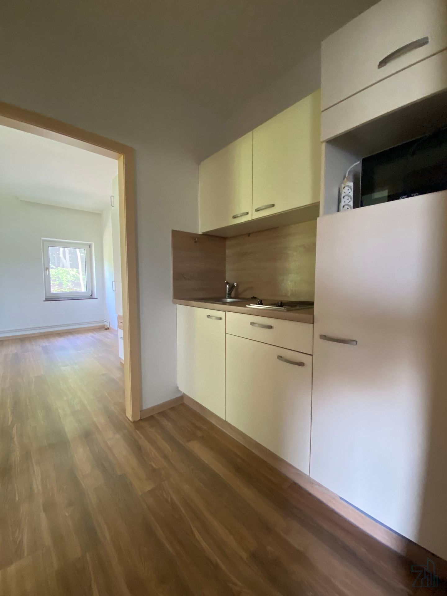 Gemütliche 1-Zimmer Wohnung mit Balkon! Provisionsfrei für den Mieter!