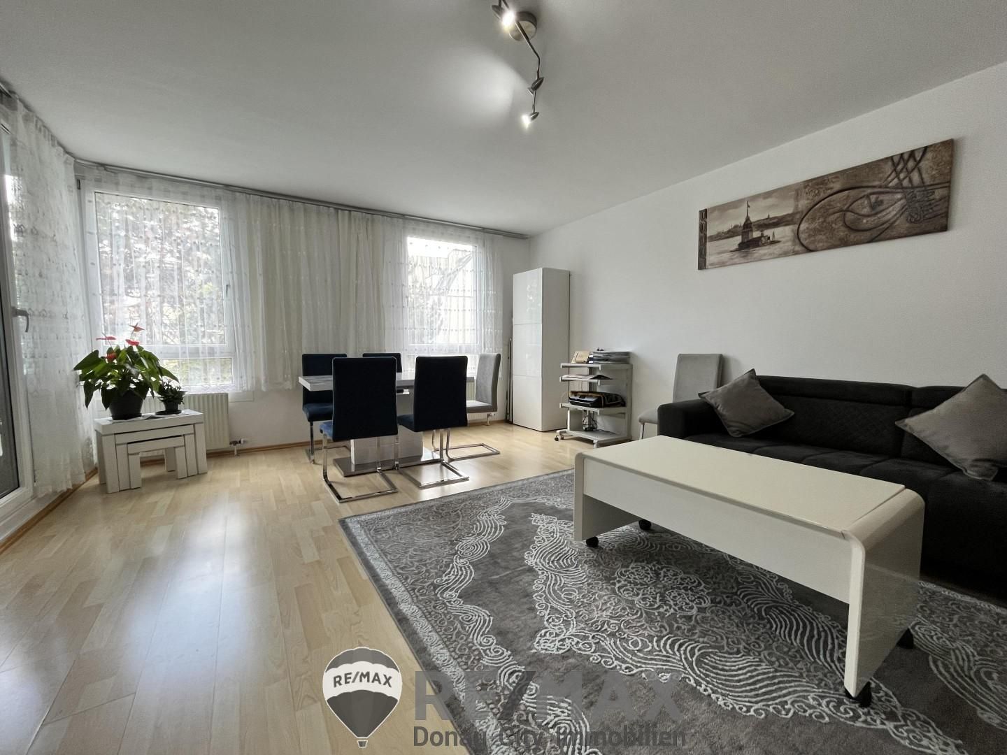 4-Zimmer-Familienhit mit Loggia und Dachterrasse neben der U3!