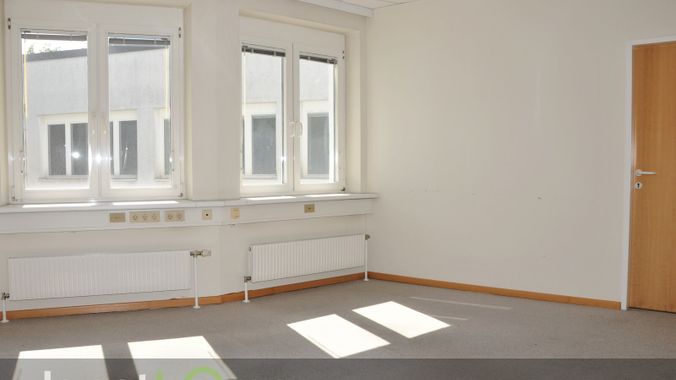 7725 Büro 1.1.12.0.jpg