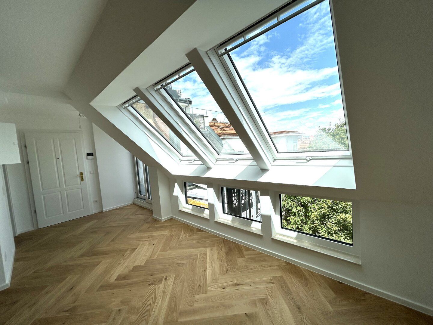 Neubauprojekt -Moderne Maisonette-Wohnungen mit atemberaubendem Panoramablick! Erstbezug!
