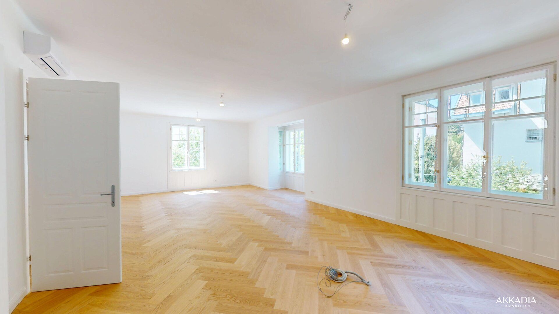 Repräsentative Etagenwohnung I Altbau I Saniert A\\