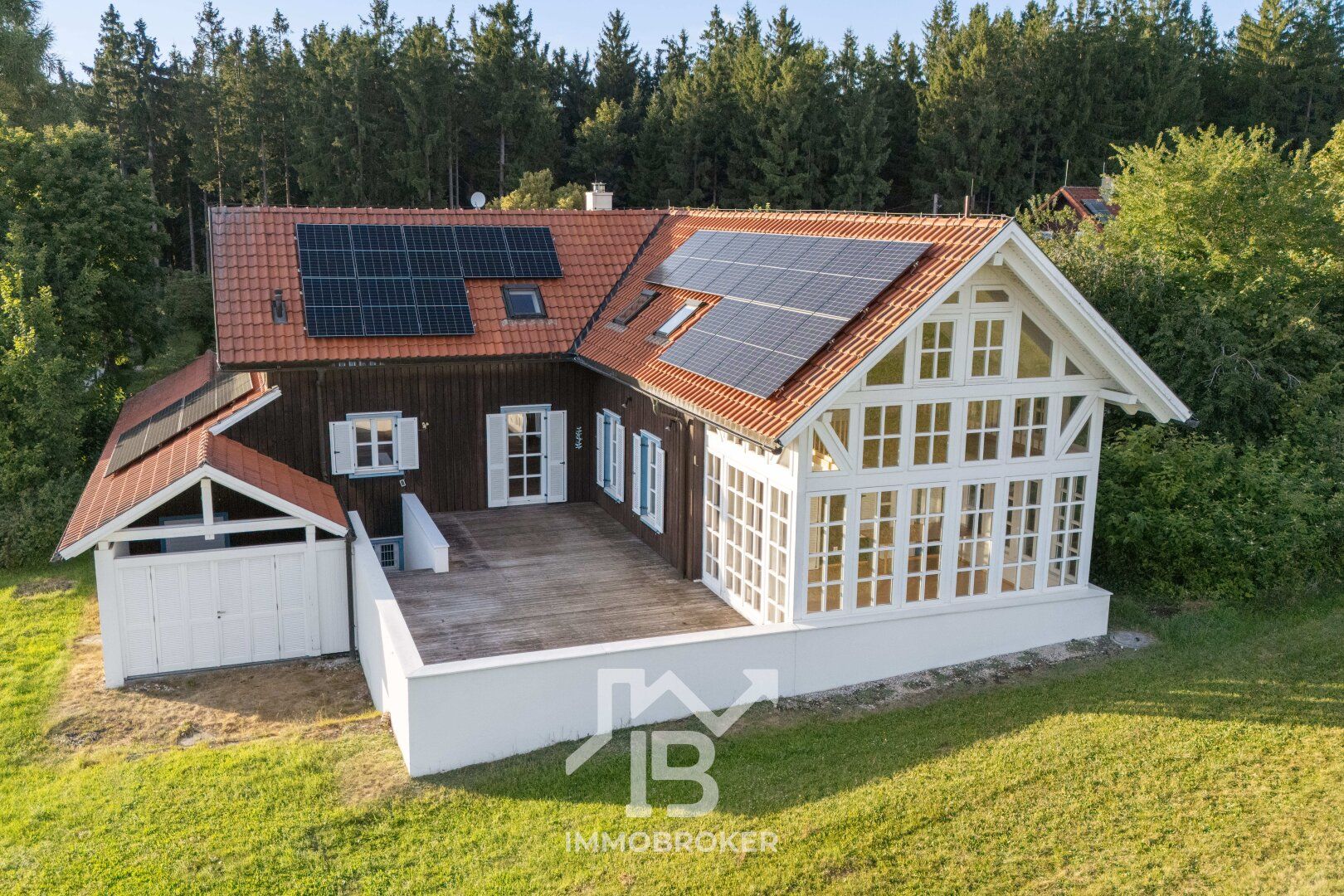 Traumhaftes Einfamilienhaus mit großzügigem Platzangebot und Wellnessbereich zu vermieten