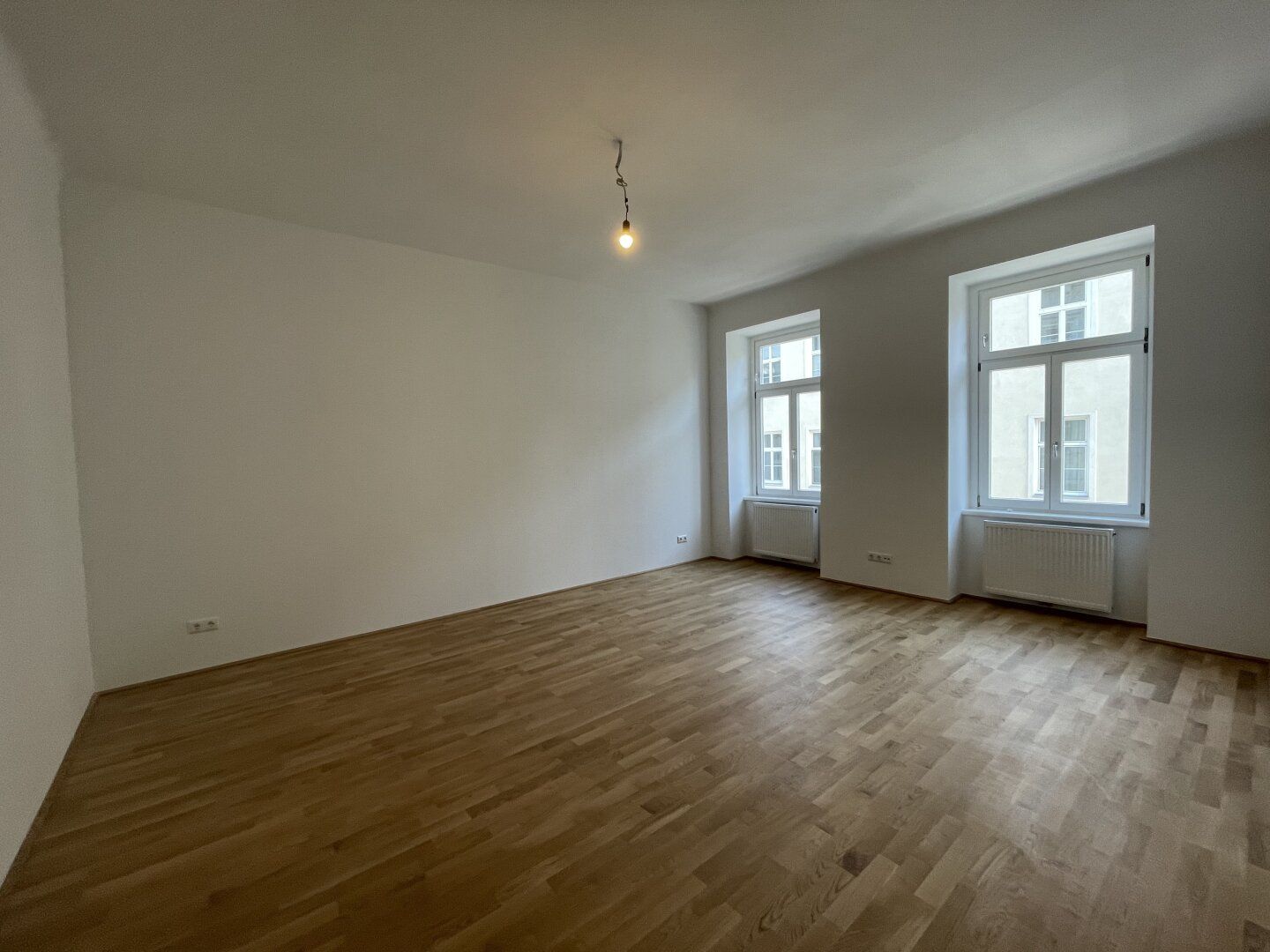 Sandwirtgasse: 2-Zimmer-Wohnung ab November!