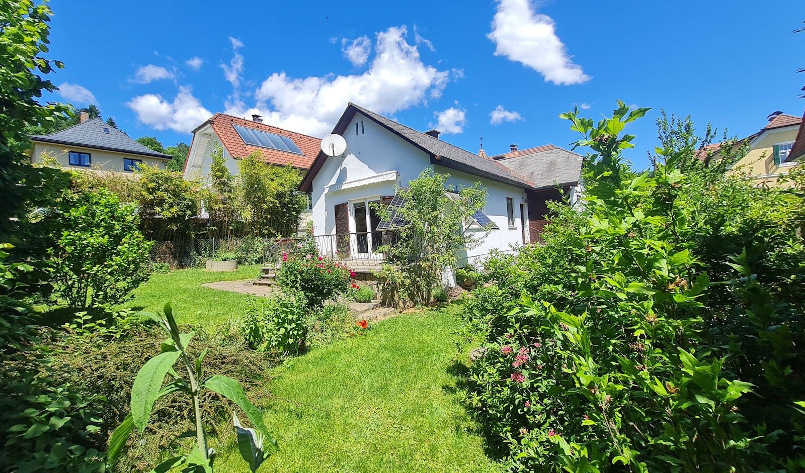 Einfamilienhaus in exklusiver sonniger Ruhelage