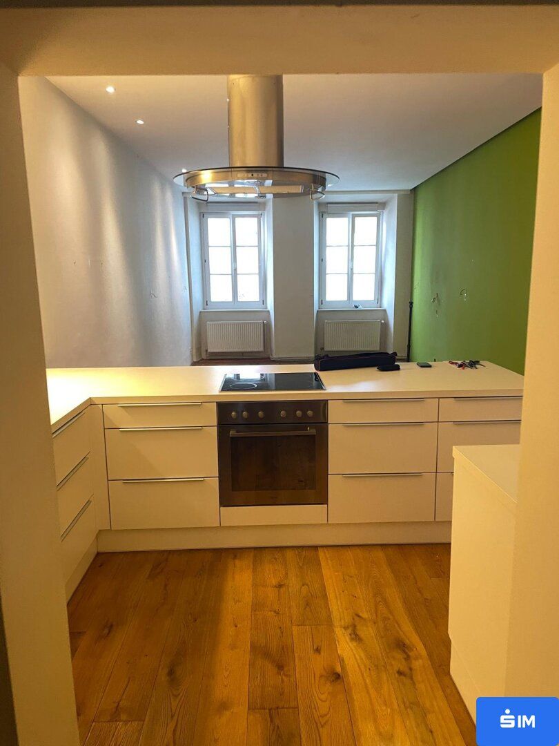 Charmante Altbauwohnung in Toplage am Hauptplatz
