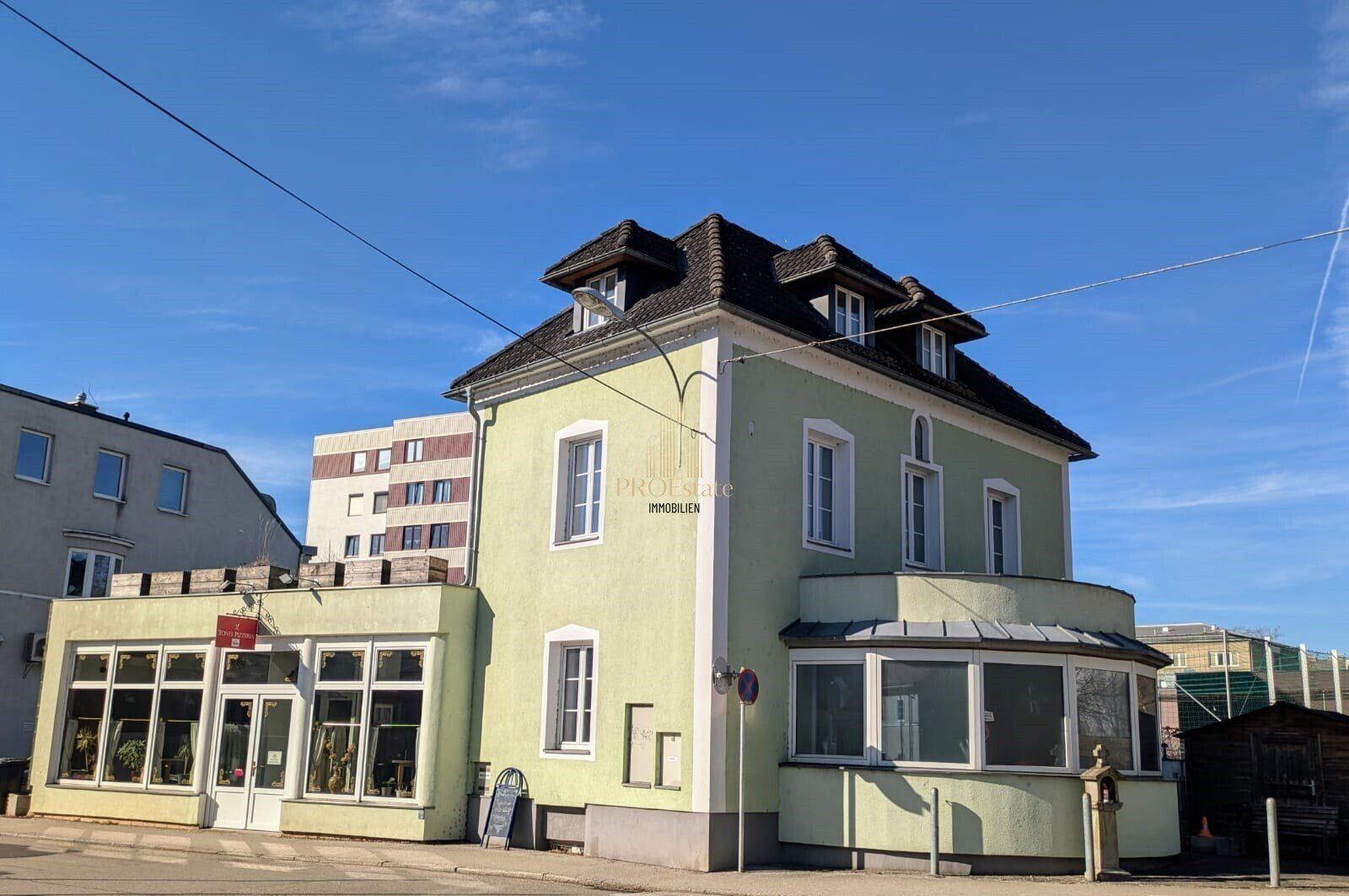 Traumhafte, gepflegte 3-Zimmer-Wohnung mit riesiger Dachterrasse in Steyr!