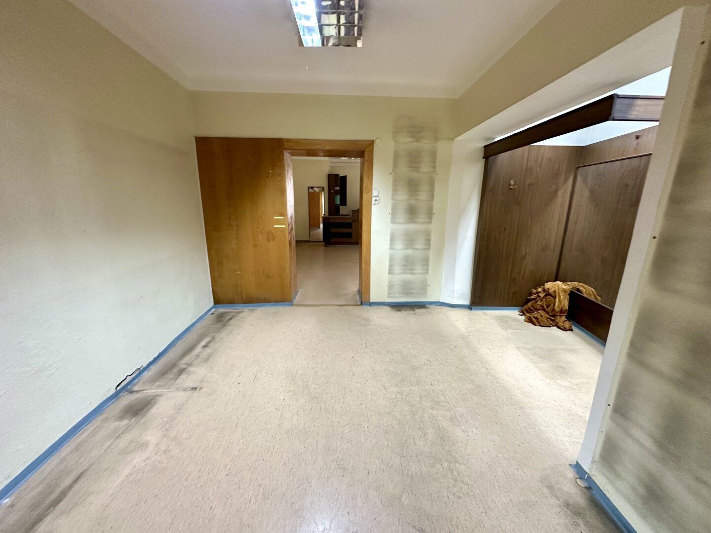 Repräsentative Gewerbefläche in hochfrequentierter Innenstadtlage am Südtiroler Platz - Ansicht 2