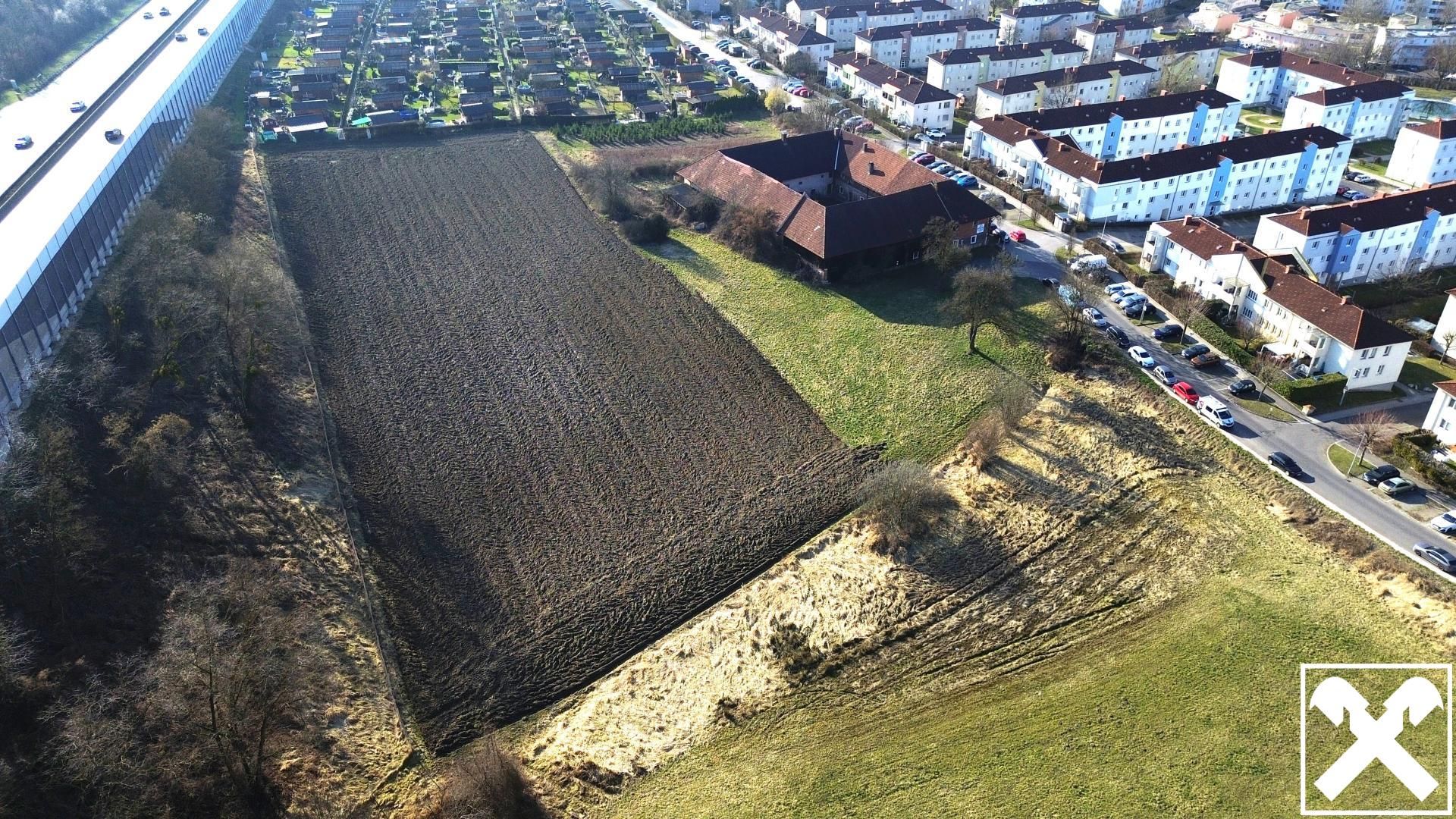 Landwirtschaftliche Flächen & Gutshof - Ansicht 2