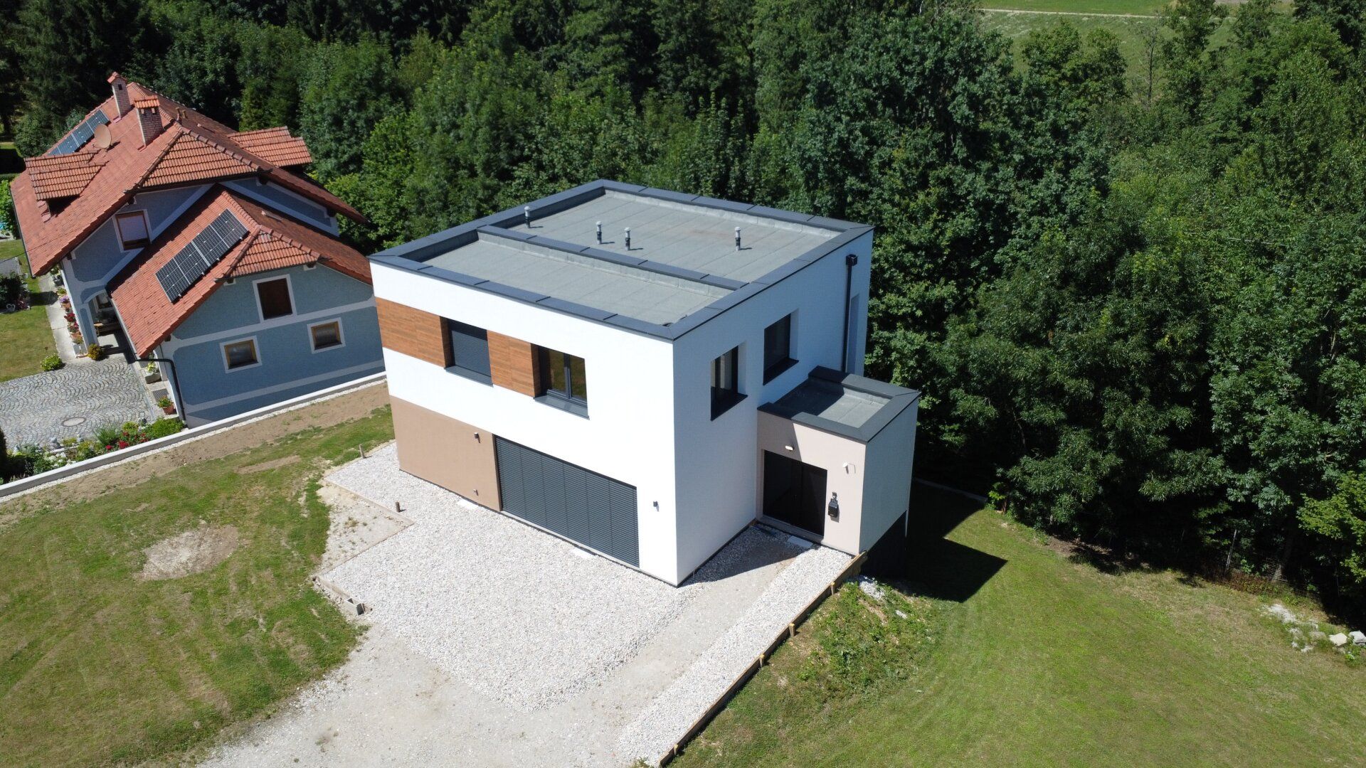 Traumhaftes Einfamilienhaus in Stroheim - Erstbezug mit Garten und Terrasse!