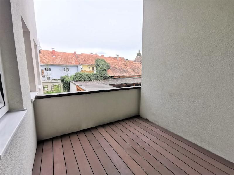 Innenstadtlage: Moderne Mietwohnung (64m²) mit überdachtem Balkon, Lift und Carport im Zentrum von Fürstenfeld!