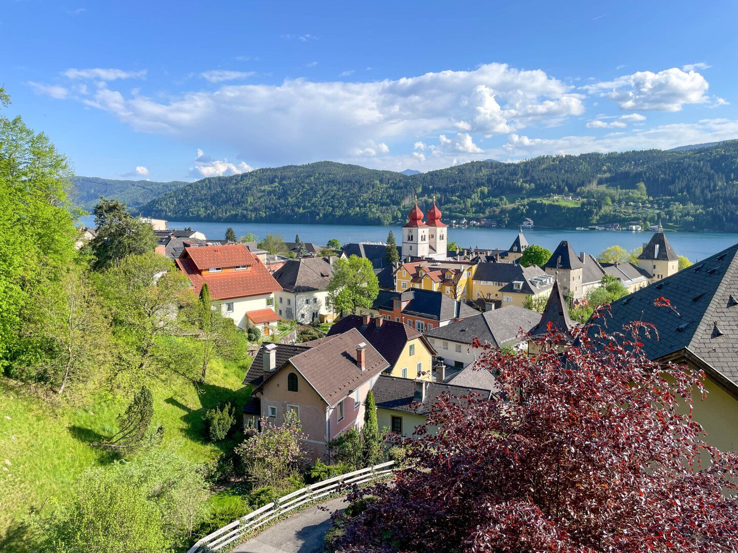 EIGENTUMSWOHNUNG MIT WUNDERBAREM AUSBLICK AUF DEN HISTORISCHEN ORTSKERN SOWIE DEN MILLSTÄTTER SEE!