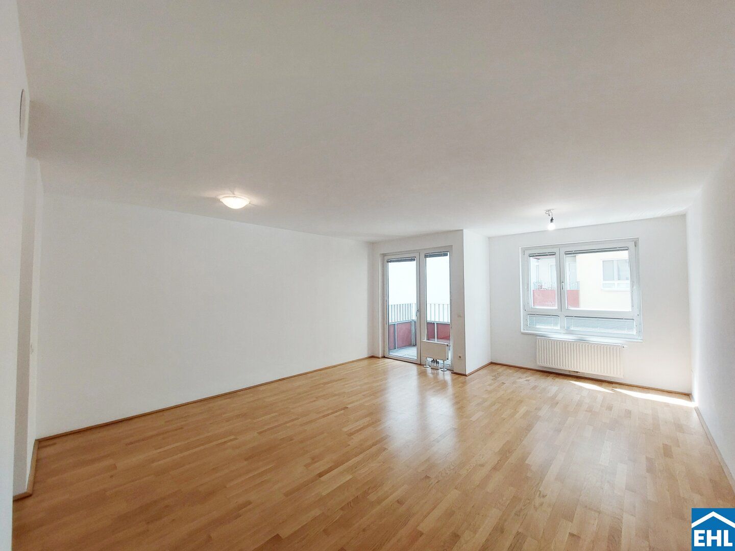 Charmante 3 Zimmerwohnung mit Balkon Nahe Rennweg