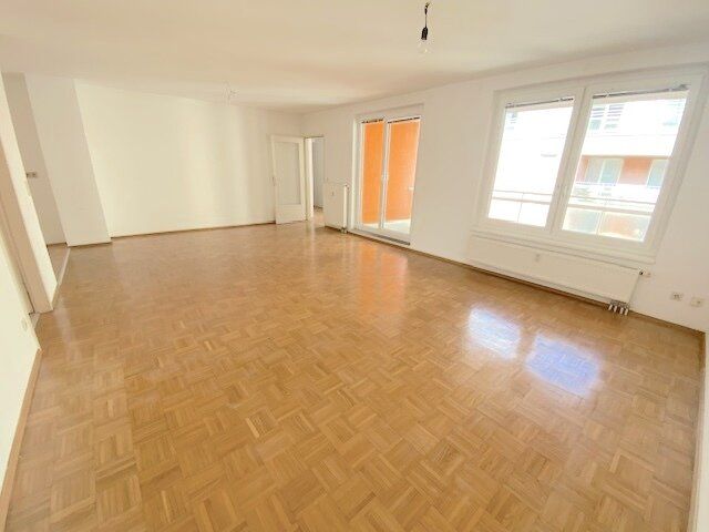 PROVISIONSFREI VOM EIGENTÜMER! 3-ZIMMER WOHNUNG MIT LOGGIA IN DER FORSTHAUSGASSE!