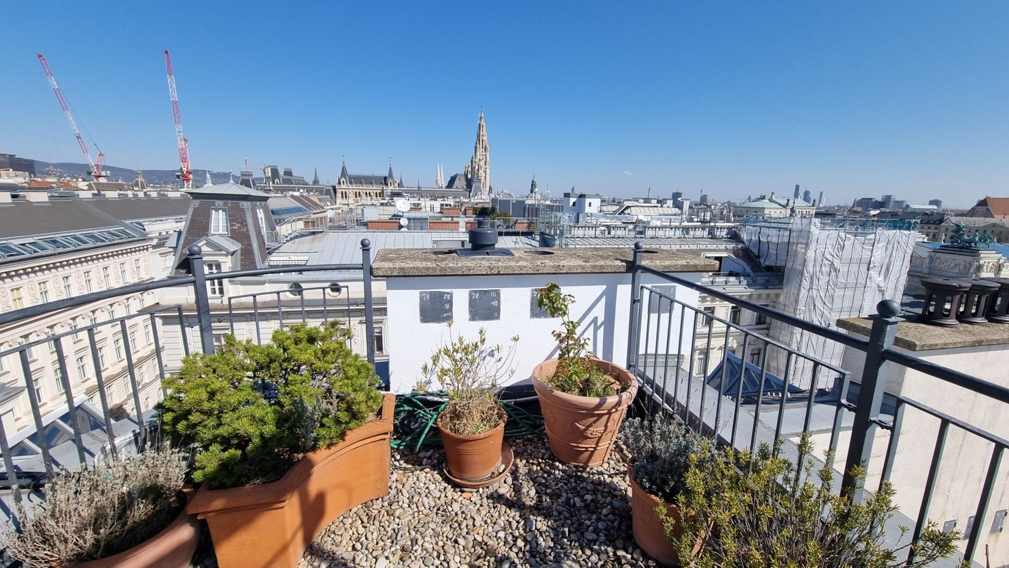 Penthouse Wohnung neben dem Rathaus