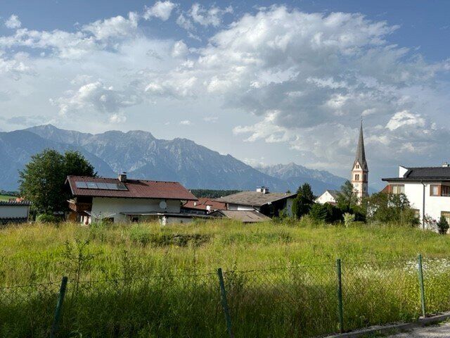 Traumhaftes Grundstück in Rinn in wunderschöner Sonnenlage zu verkaufen - Ansicht 2