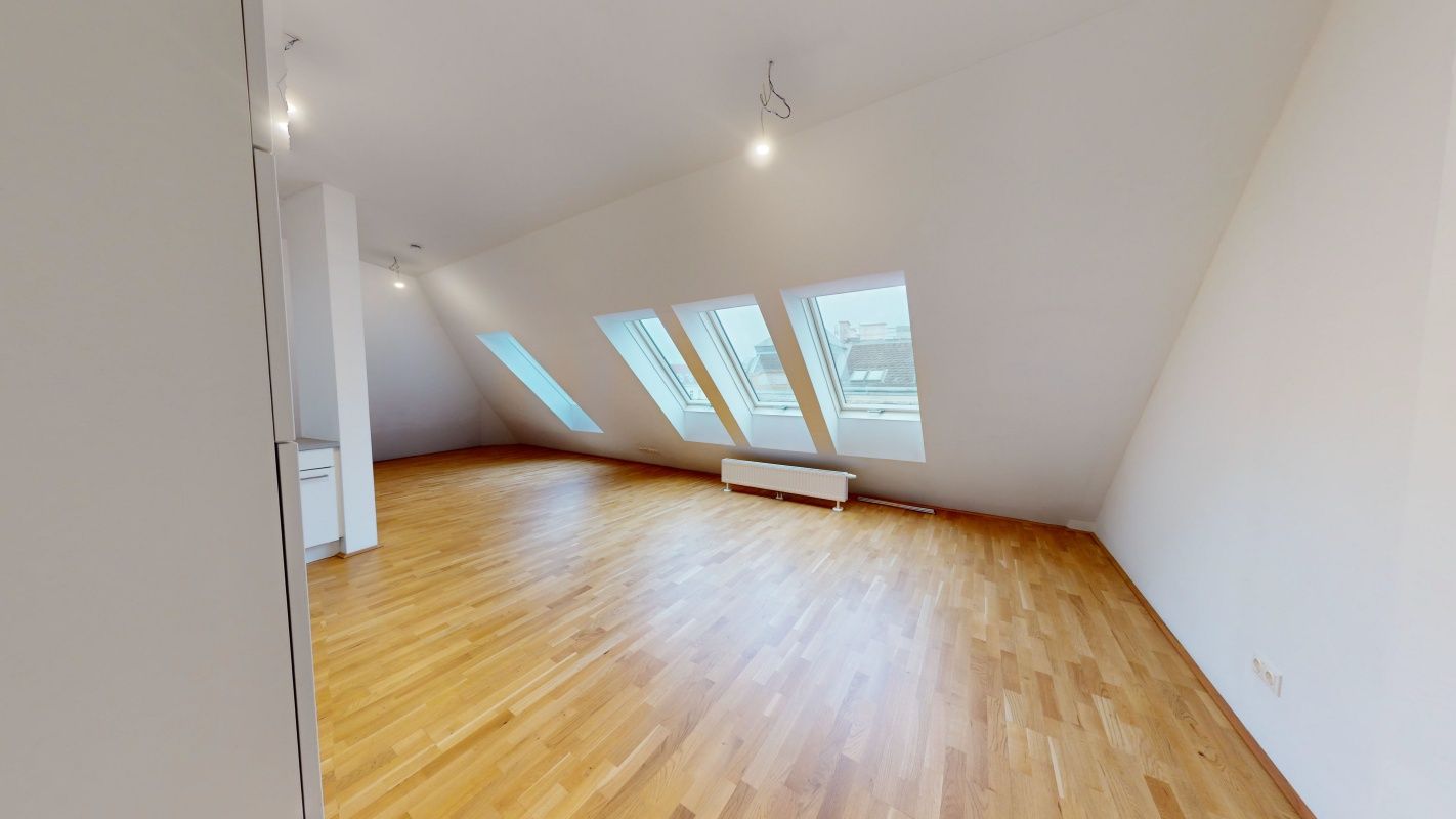 Unbefristete moderne 3 Zimmer Dachgeschoßwohnung - Nähe U3 Johnstraße