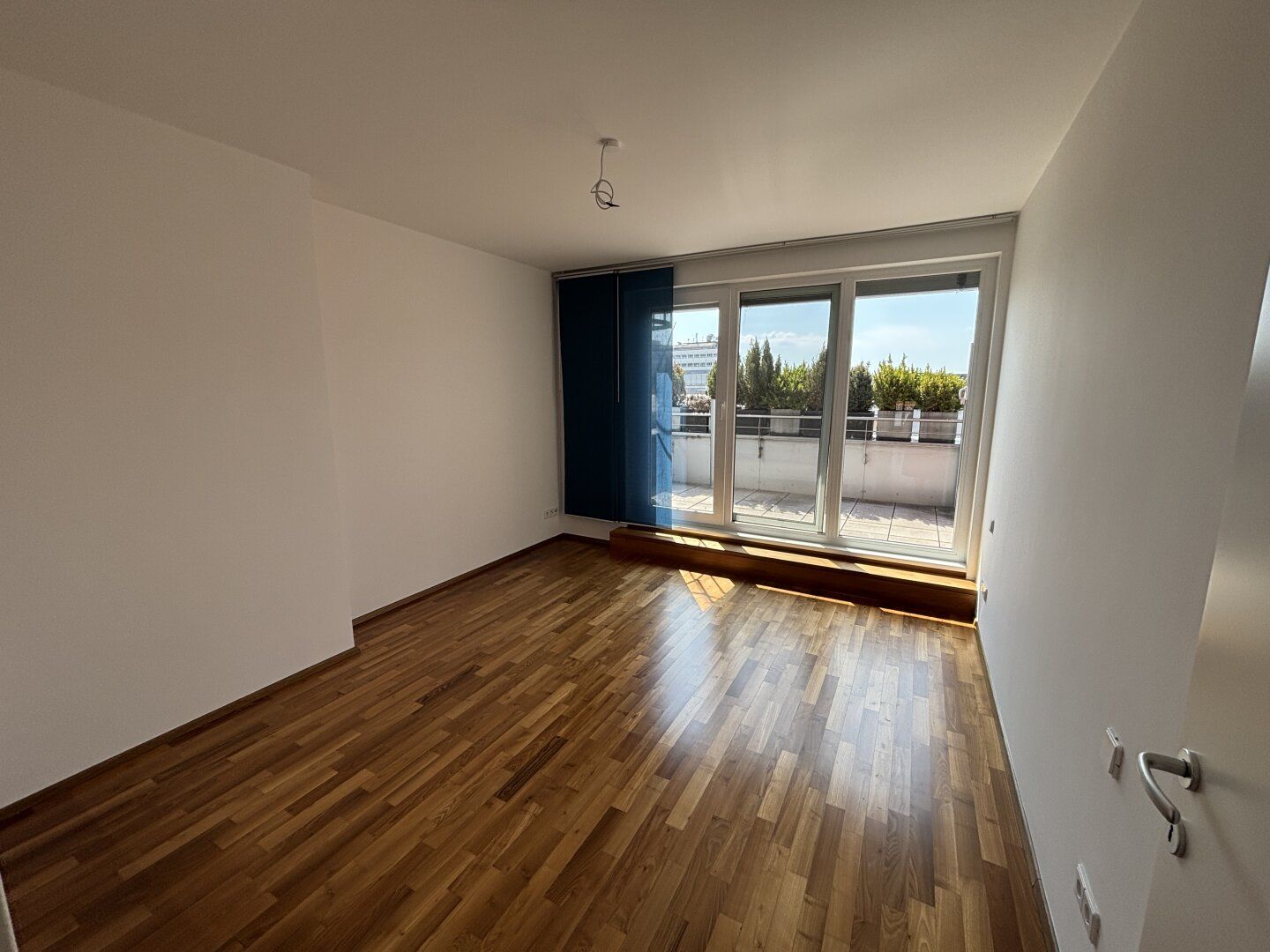 EINZIGARTIGE 4-ZIMMER STADTWOHNUNG (5. und 6. OG) mit Balkon und Terrasse