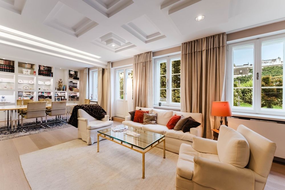 Historischer Blick! 180 m² Altbauwohnung mit Balkon und Festungsblick im Herzen der Salzburger Altstadt