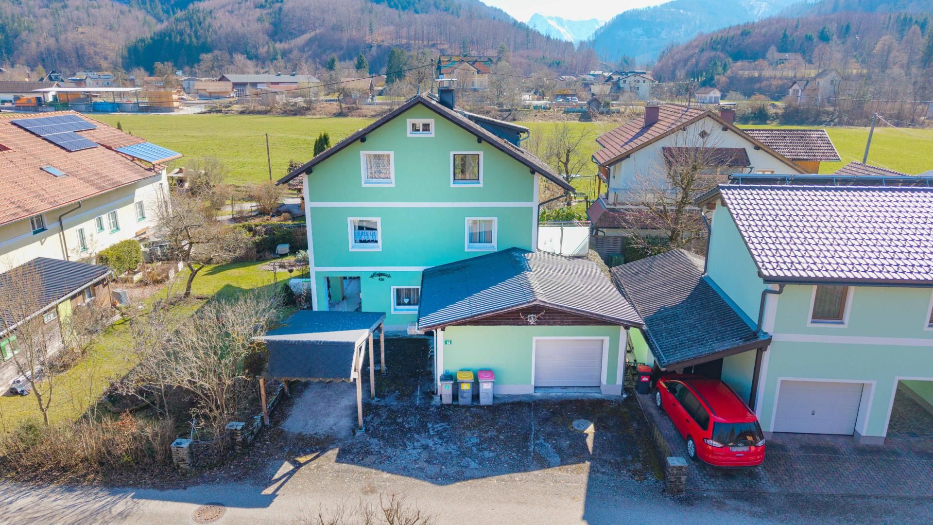 LEISTBARES - rasch beziehbares Ein-Mehr-Familienhaus in idealer Lage - IHR Zuhause in Ortsnähe - RUHELAGE