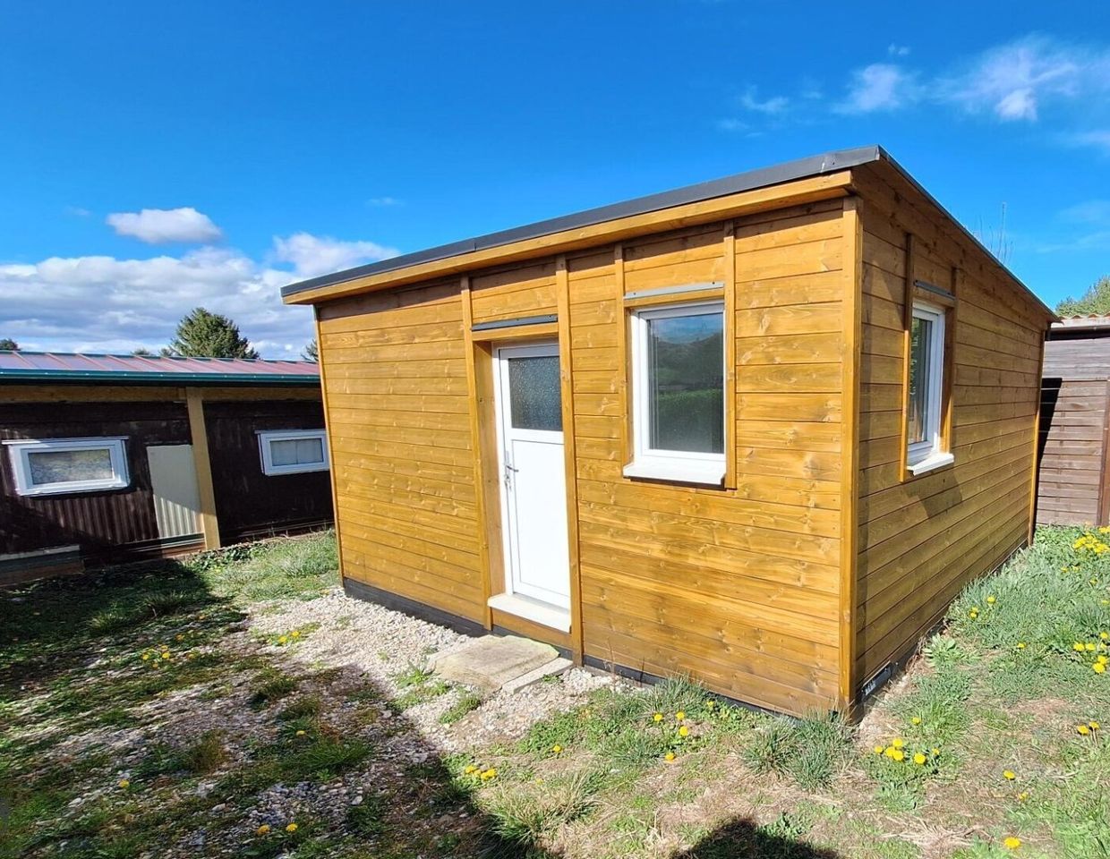 +++ NOTVERKAUF+++ Nettes kleines FERIENHAUS - Wohnmobilheim in Forchtenstein am Stausee zu verkaufen. Der Kaufpreis ist € 17.200,-- VERHANDLUNGSBASIS +++