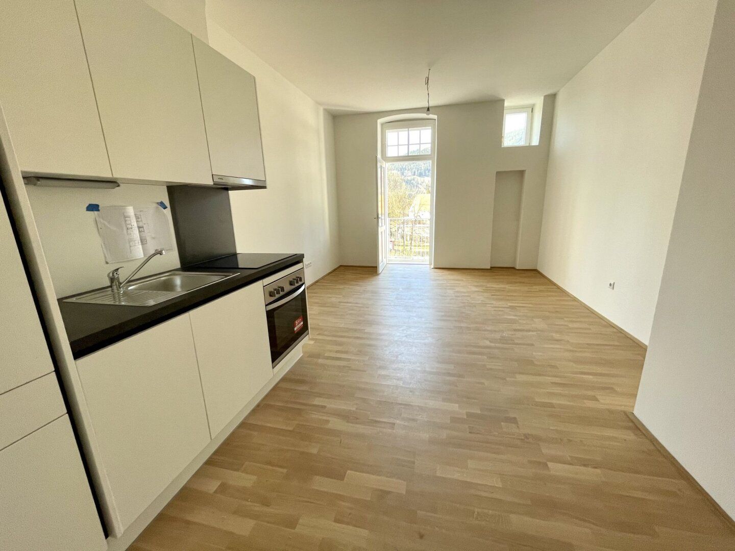 Geförderte wunderschöne 2-Zimmer-Wohnung mit Balkon und Schrankraum im Zentrum von Mürzzuschlag - Provisionsfrei!