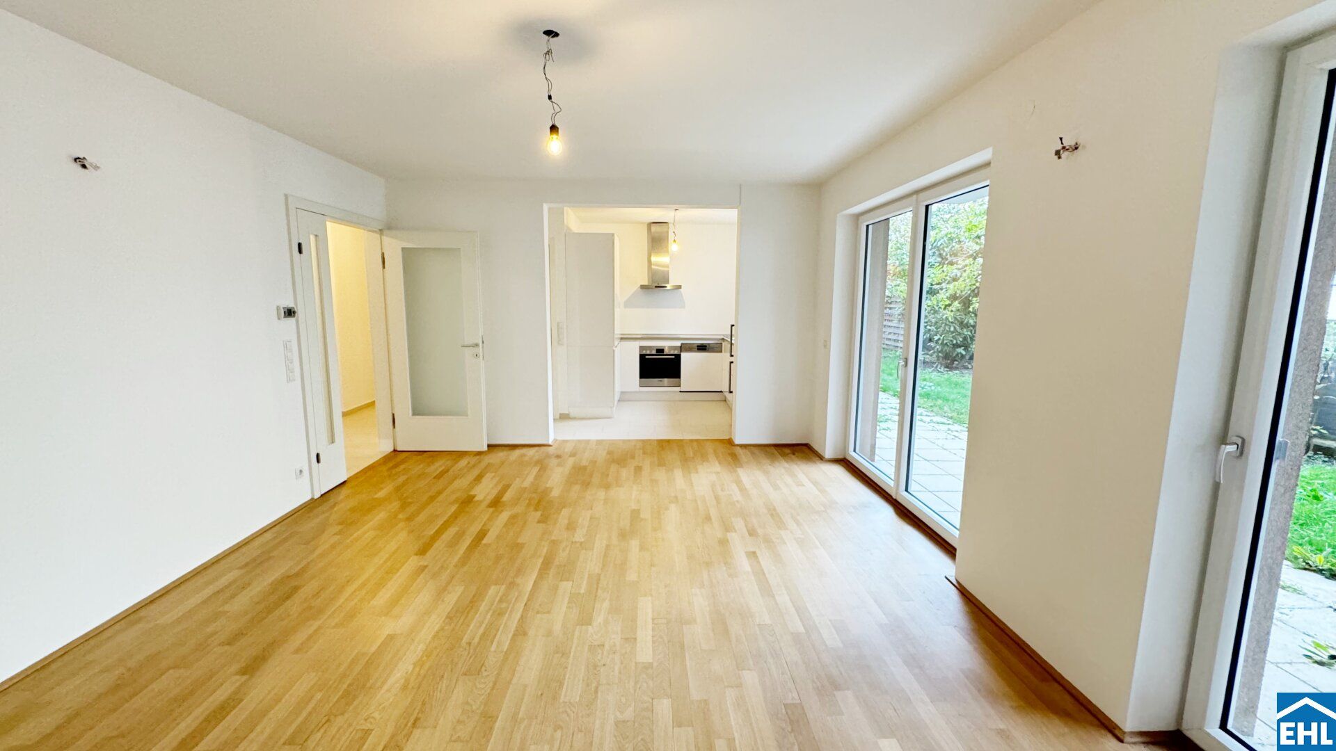 Stadtrand-Idylle in Essling - Geräumige 3-Zimmer-Wohnung mit Garten