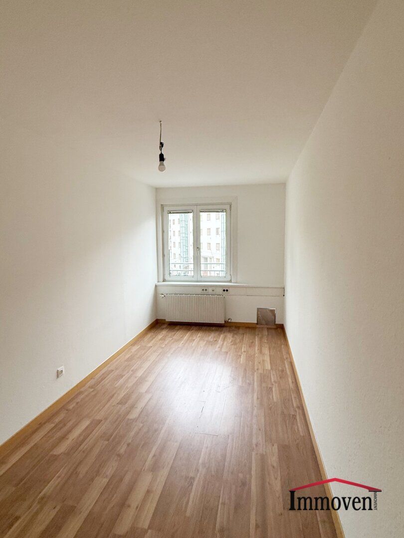 UNBEFRISTET - PROVISIONSFREI - SANIERT: Büroetage in modernen Bürokomplex mit hervorragender Infrastruktur! - Ansicht 4