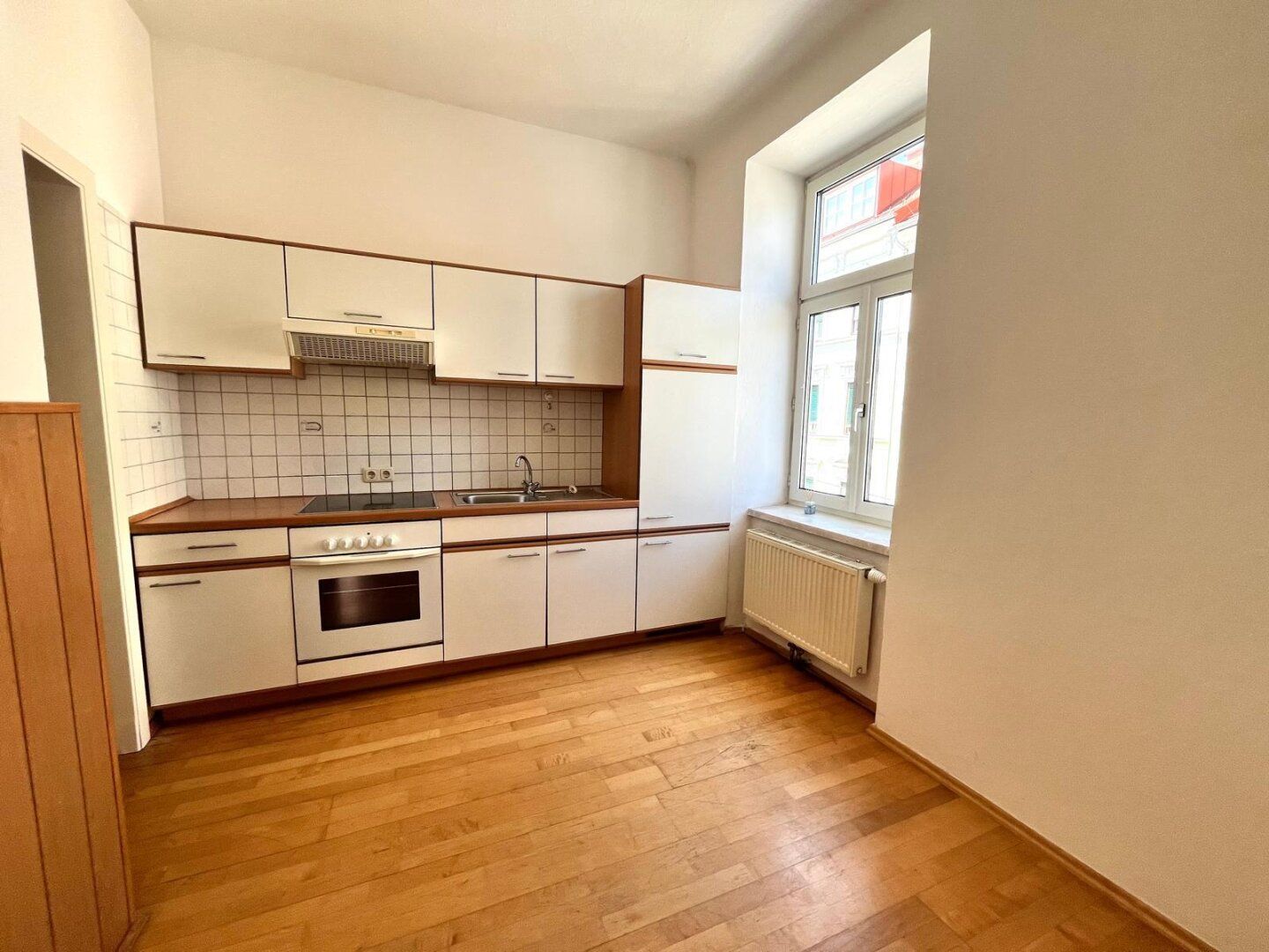 Graz-Eggenberg: Leistbare Altbauwohnung nahe FH-Joanneum, UKH, LKH Graz II, sowie dem Schloß Eggenberg - Sofortbezug!