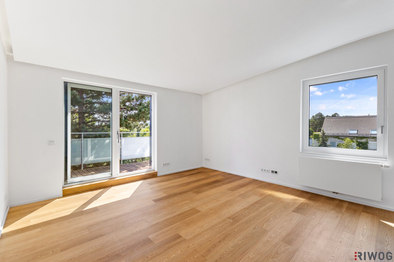 **Architekten Dachloft mit Balkon, Hochwertiger Ausstattung und SÜD-OST Ausrichtung**