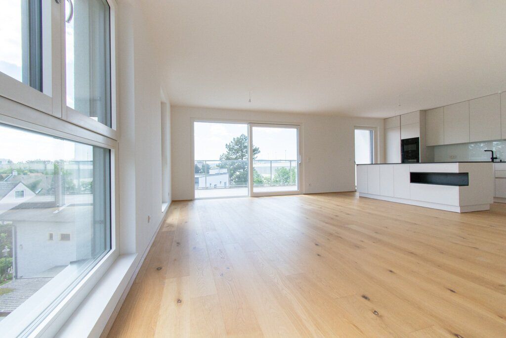 ERSTBEZUG: PENTHOUSE MIT 3 TERRASSEN DIREKT BEI DER U-BAHN (U1)!