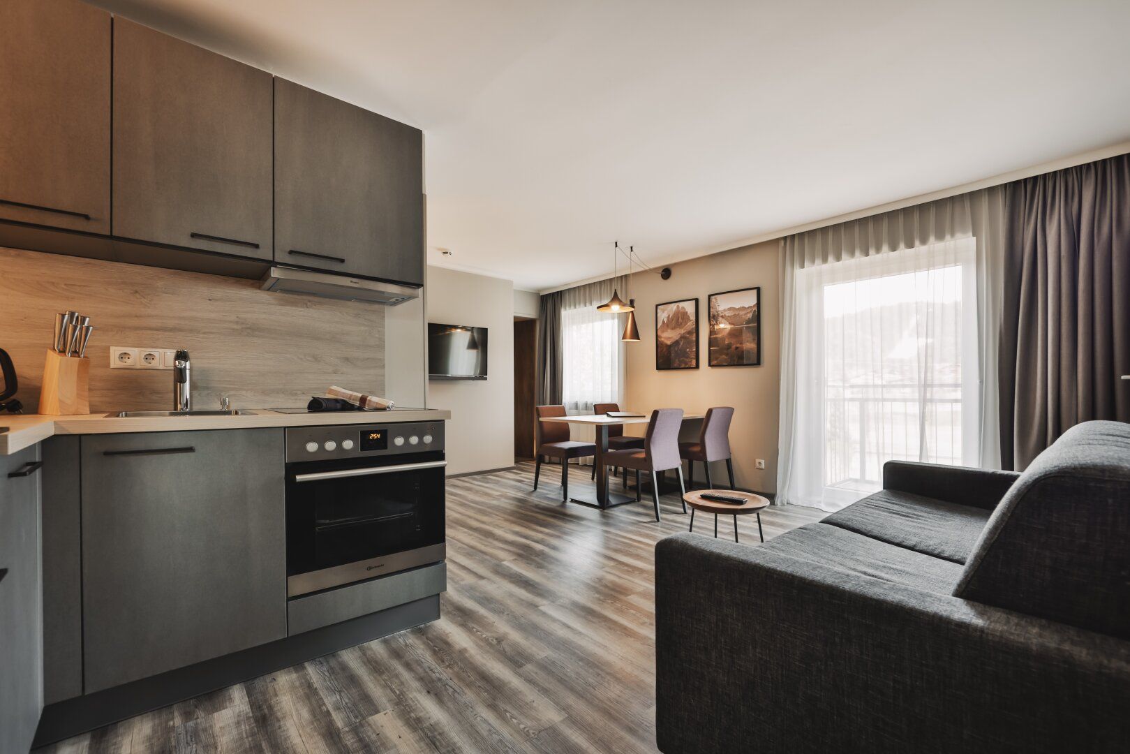 PREISSENSATION: Vollmöbliertes LUXUS-APARTMENT in TOPLAGE von Seefeld ab sofort zu kaufen! - Ansicht 2