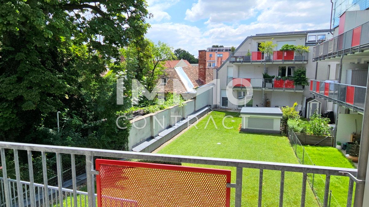 Moderne, helle Wohnung mit Südbalkon im Zentrum von Baden und doch ruhig