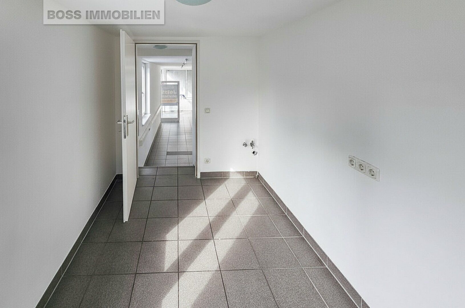 Geschäftsfläche mit sehr hoher Kundenfrequenz - Ansicht 5